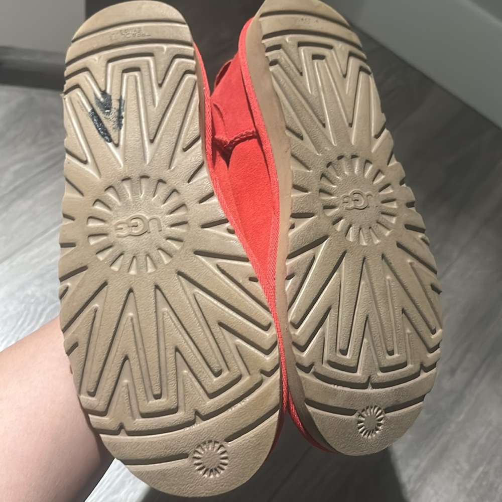 UGG Red Ankle Boots - Picture 5 of 5